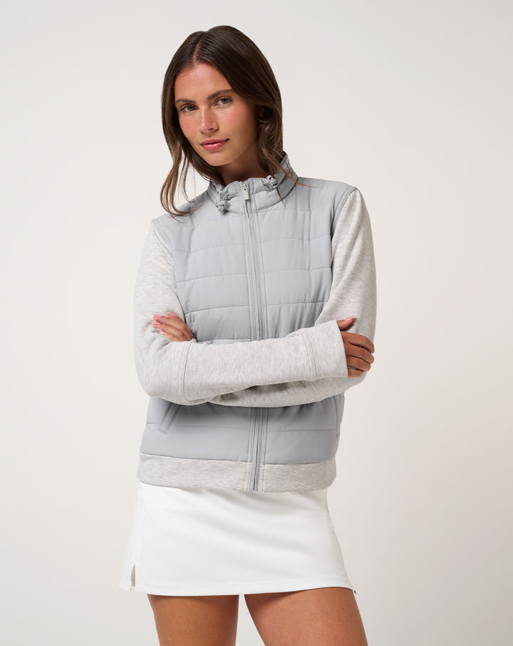 <img src="https://cdn.shopify.com/s/files/1/0252/0927/4404/files/TM-Combo-Logo-Block-Black-650.png?v=1580931784" alt=" TravisMathew Brand logo" align="middle" style="border:0;"><p><p>Skyloft Soft Espresso Martini</p>