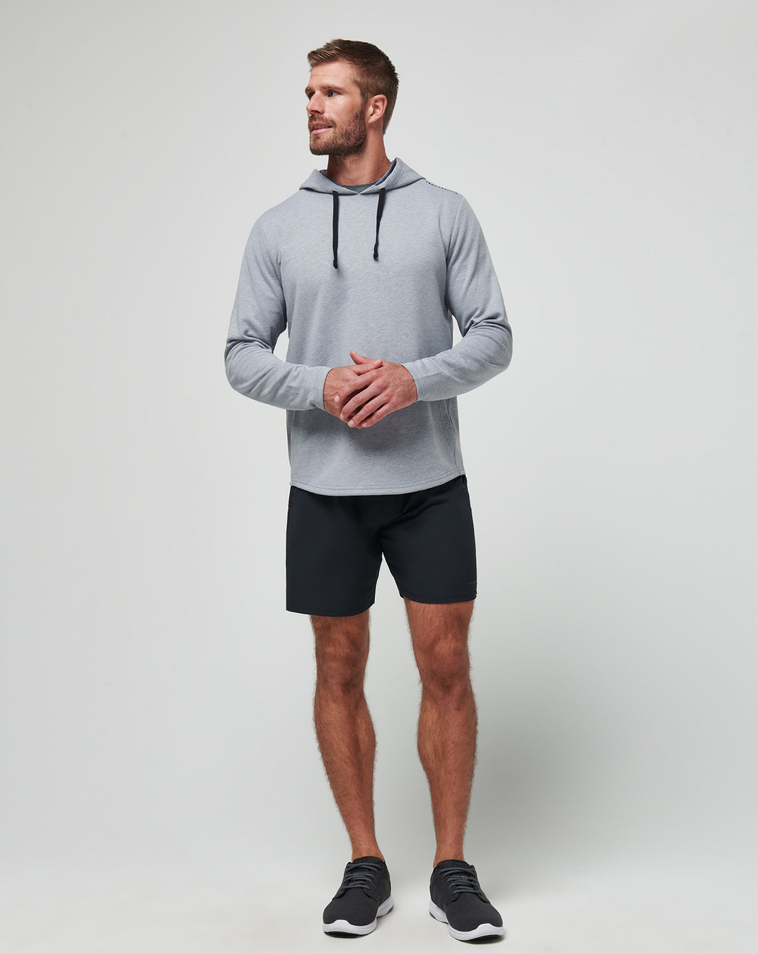 <img src="https://cdn.shopify.com/s/files/1/0252/0927/4404/files/TM-Combo-Logo-Block-Black-650.png?v=1580931784" alt=" TravisMathew Brand logo" align="middle" style="border:0;"><p><p>Upgraded Tech Hoodie</p>