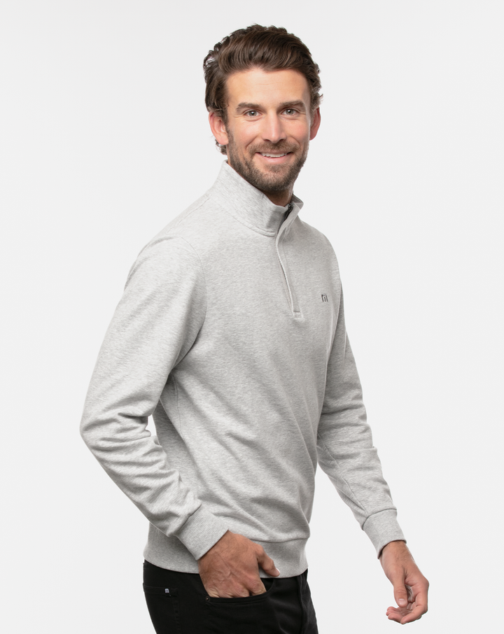 <img src="https://cdn.shopify.com/s/files/1/0252/0927/4404/files/TM-Combo-Logo-Block-Black-650.png?v=1580931784" alt=" TravisMathew Brand logo" align="middle" style="border:0;"><p><p>Cloud Quarter Zip 2.0</p>