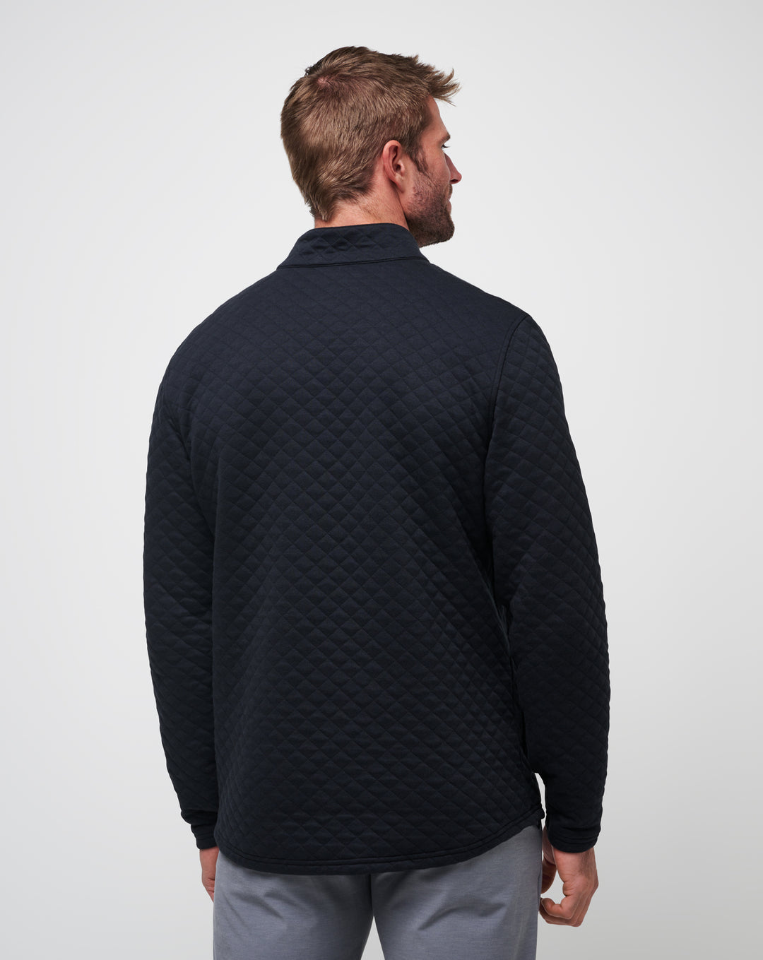 <img src="https://cdn.shopify.com/s/files/1/0252/0927/4404/files/TM-Combo-Logo-Block-Black-650.png?v=1580931784" alt=" TravisMathew Brand logo" align="middle" style="border:0;"><p><p>Transatlantic</p>