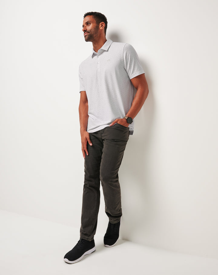 <img src="https://cdn.shopify.com/s/files/1/0252/0927/4404/files/TM-Combo-Logo-Block-Black-650.png?v=1580931784" alt=" TravisMathew Brand logo" align="middle" style="border:0;"><p><p>Free Passage</p>