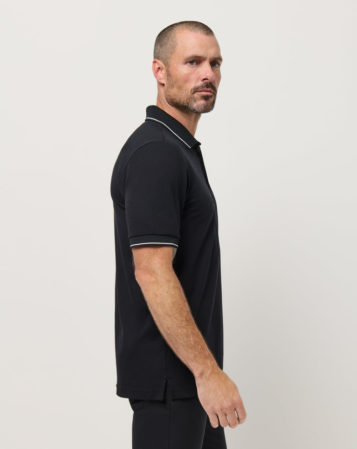 <img src="https://cdn.shopify.com/s/files/1/0252/0927/4404/files/TM-Combo-Logo-Block-Black-650.png?v=1580931784" alt=" TravisMathew Brand logo" align="middle" style="border:0;"><p><p>Happier Hour</p>