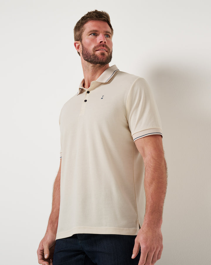 <img src="https://cdn.shopify.com/s/files/1/0252/0927/4404/files/TM-Combo-Logo-Block-Black-650.png?v=1580931784" alt=" TravisMathew Brand logo" align="middle" style="border:0;"><p><p>Happier Hour</p>