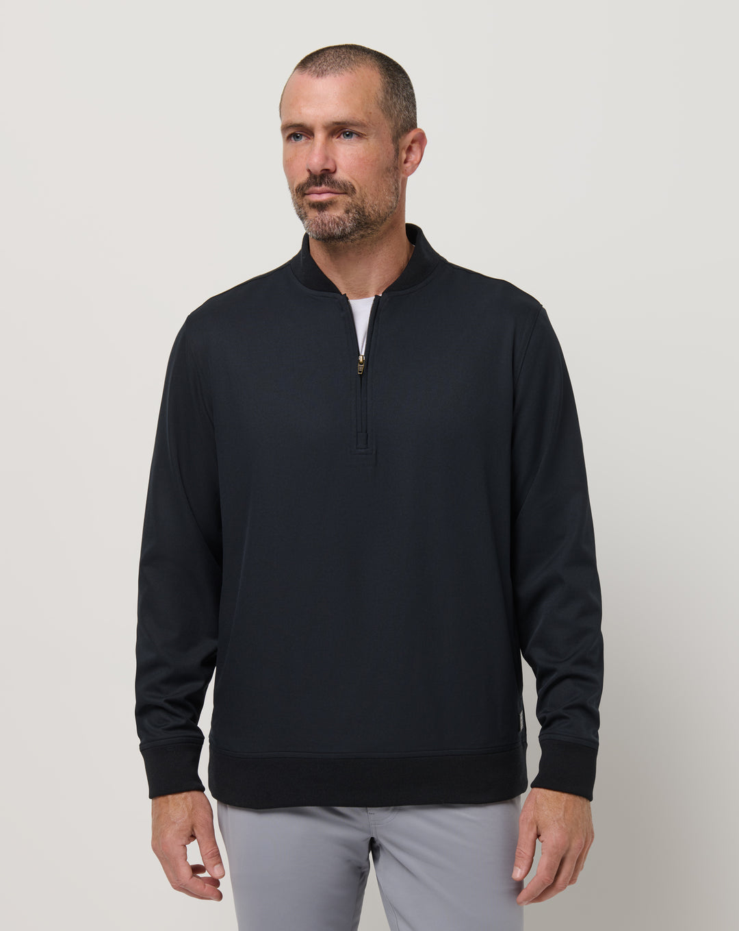 <img src="https://cdn.shopify.com/s/files/1/0252/0927/4404/files/TM-Combo-Logo-Block-Black-650.png?v=1580931784" alt=" TravisMathew Brand logo" align="middle" style="border:0;"><p><p>Highway Men</p>