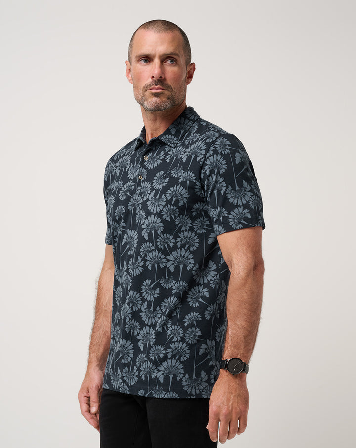 <img src="https://cdn.shopify.com/s/files/1/0252/0927/4404/files/TM-Combo-Logo-Block-Black-650.png?v=1580931784" alt=" TravisMathew Brand logo" align="middle" style="border:0;"><p><p>Comfortknit Breeze</p>