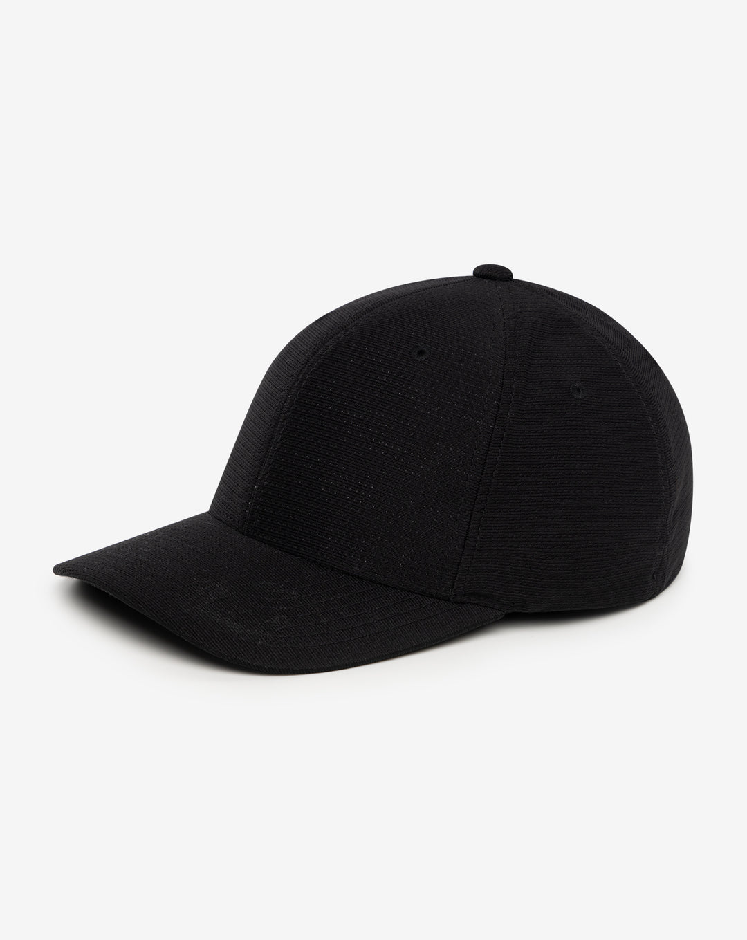 <img src=https://cdn.shopify.com/s/files/1/0252/0927/4404/files/TM-Combo-Logo-Block-Black-650.png?v=1580931784 alt=" TravisMathew Brand logo" align="middle" style="border:0;"><p><p>Nassau</p>